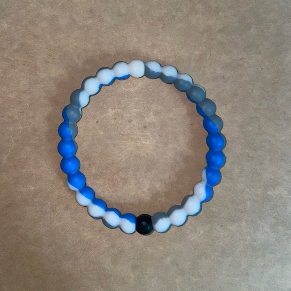 Shark Week Lokai Bracelet (AUTHENTIC) - Picture 2 of 2